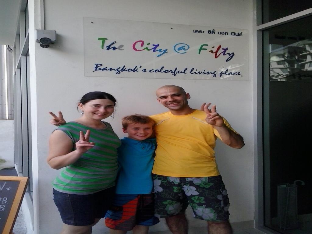 The City At Fifty 방콕 외부 사진